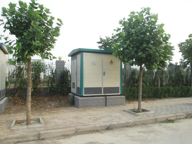 翠屏1000KVA欧式箱式变压器